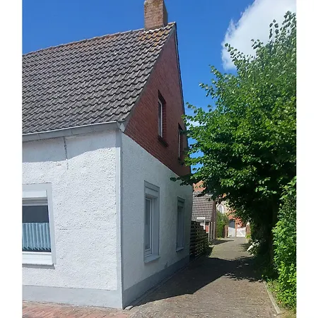 Luettje Warfthuus Ferienhaus