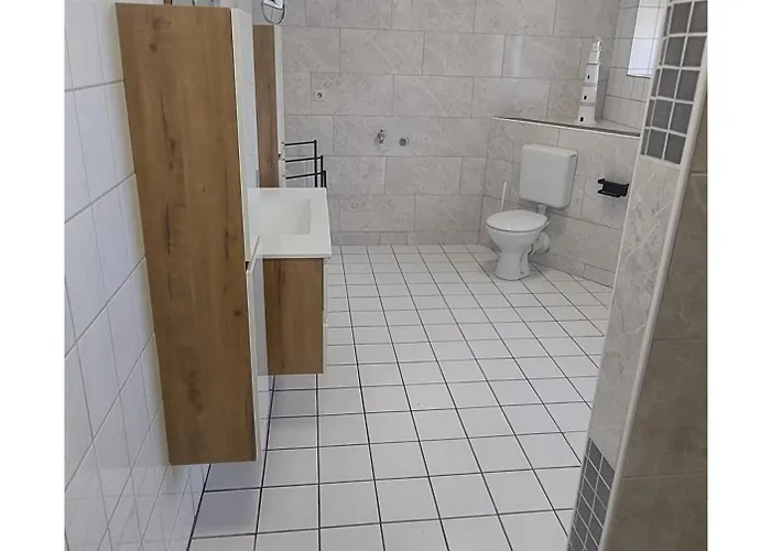 Luettje Warfthuus Feriehus