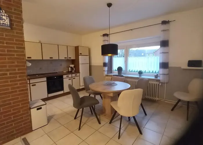 Luettje Warfthuus Feriehus